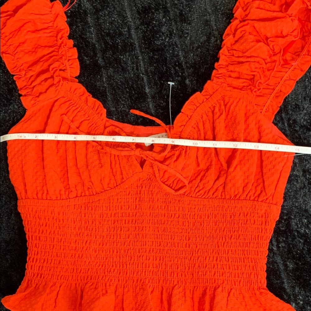 Lush Red Ruffled Smocked Sweetheart Neckline Candy Red Tie-Front Crop Top Size S - Picture 10 of 10